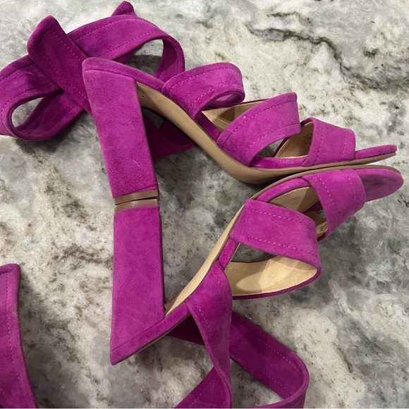 Ivanka Trump Kiffie Fuchsia Ankle Wrap Suede Leather Heeled Sandals Size 5.5 - Picture 6 of 9
